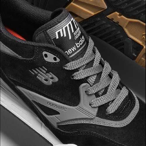 NEW BALANCE NUMERIC 770 Black Grey