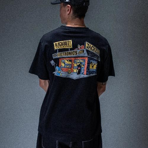 JACKER BLACKOUT TEE Black